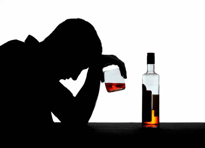 Depresión y consumo de alcohol.