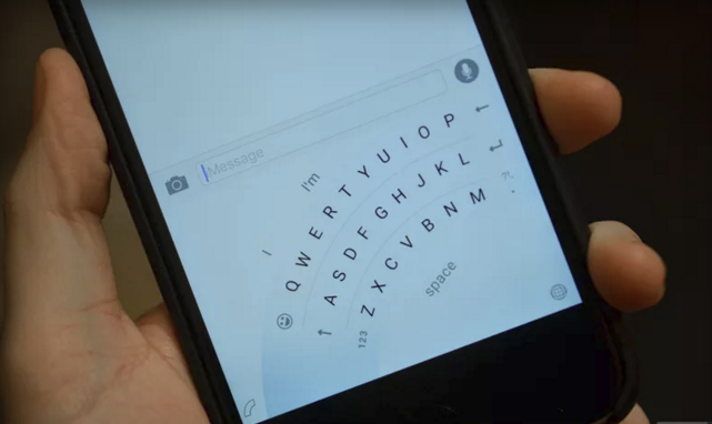 Fuentes confirmaron a The Verge que el teclado estará disponible pronto. 
