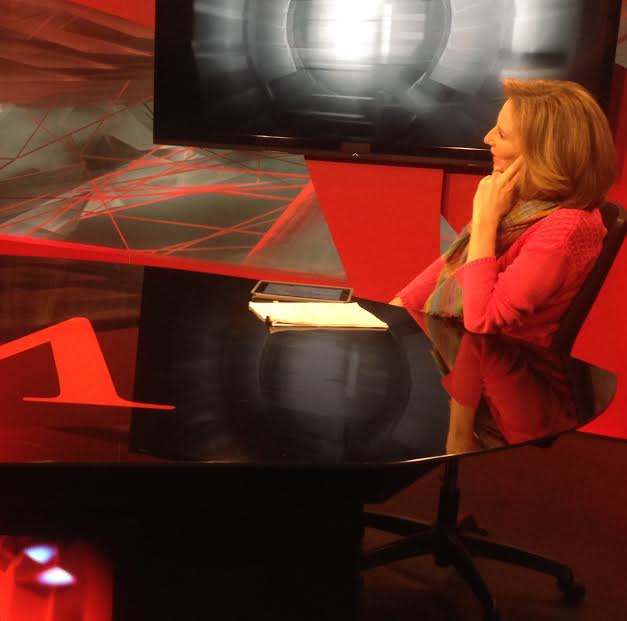 María Elena Morera en el programa 'En 15' con Carlos Puig. 