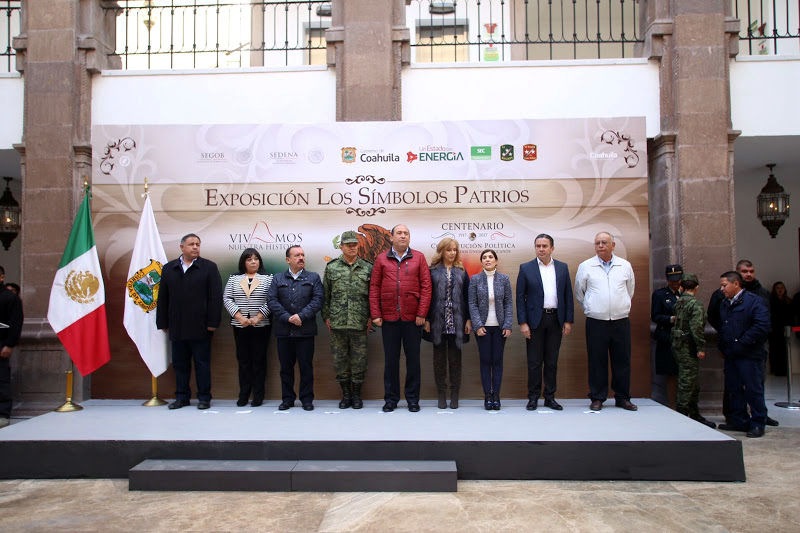 Inauguración de la exposición 'Símbolos Patrios'.