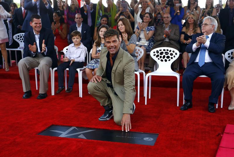 Ricky Martin durante la revelación de su estrella. 
