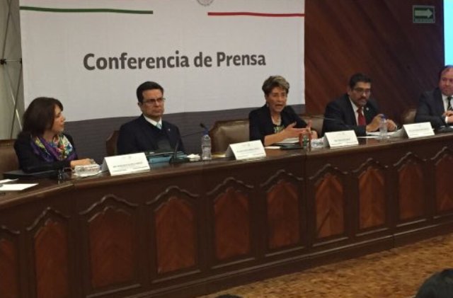 La secretaria de Salud, Mercedes Juan, informó que ya se realizan acciones de erradicación y prevención del Zika en México.