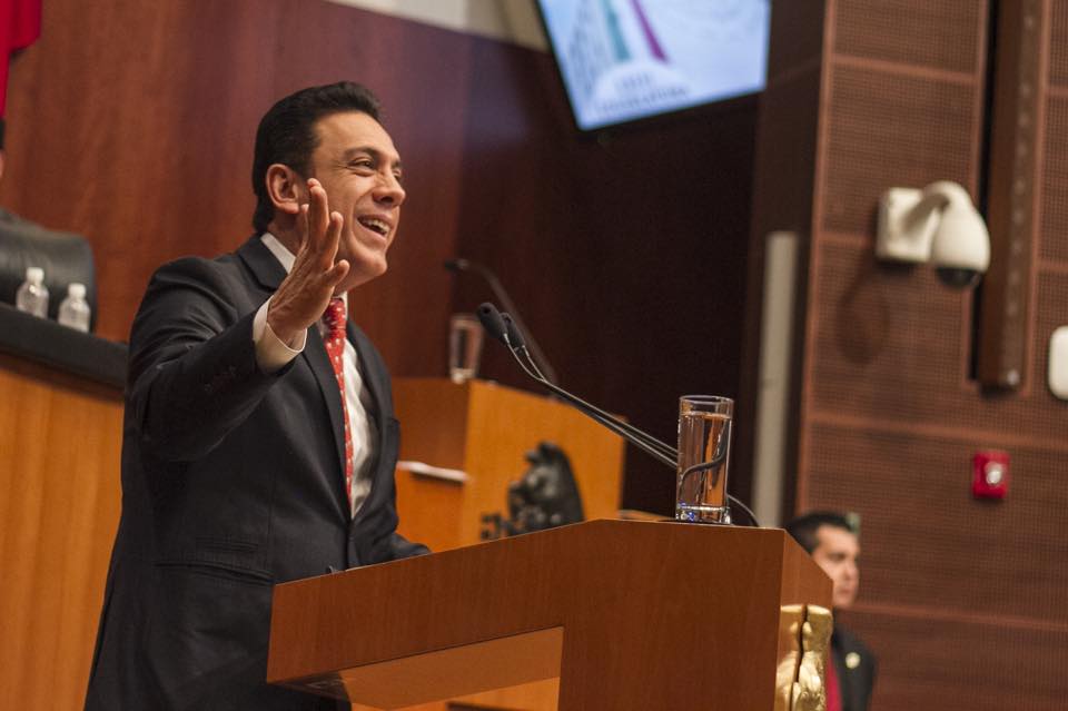 El senador Omar Fayad fue el elegido por el Comité Ejecutivo Nacional del PRI como candidato a la gubernatura de Hidalgo; la candidatura del tricolor 