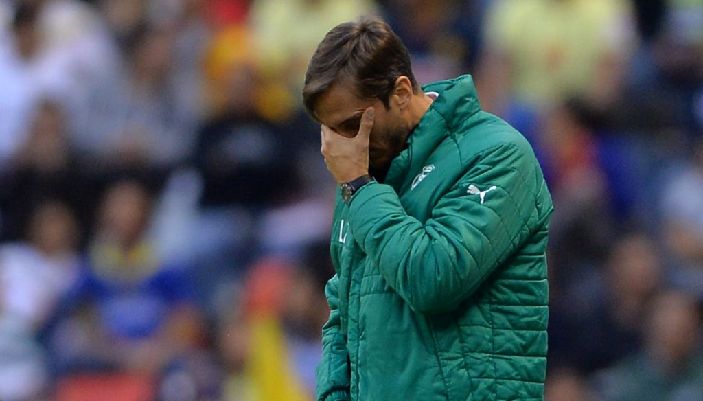 El técnico de Santos se quejó del arbitraje en el duelo ante América