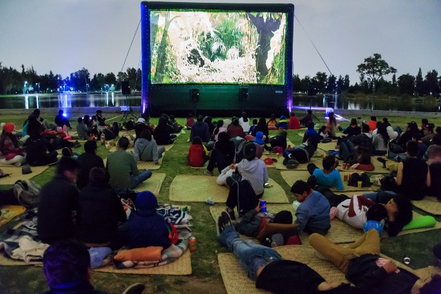 La Secretaría del Medio Ambiente del DF informó que a la segunda proyección de cine al aire libre en los bosques de Chapultepec y San Juan de Aragón a