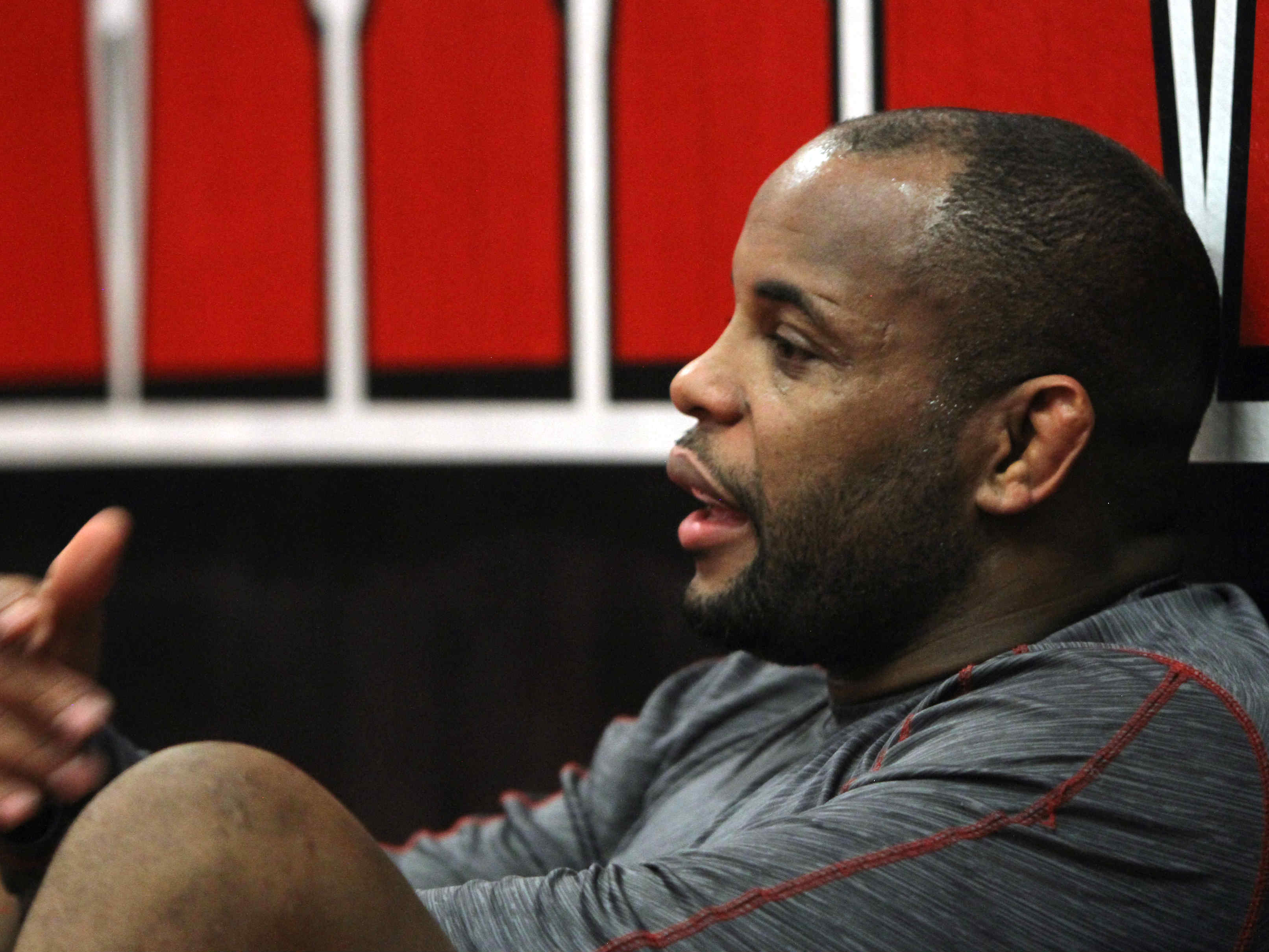 Daniel Cormier, campeón semicompleto del UFC