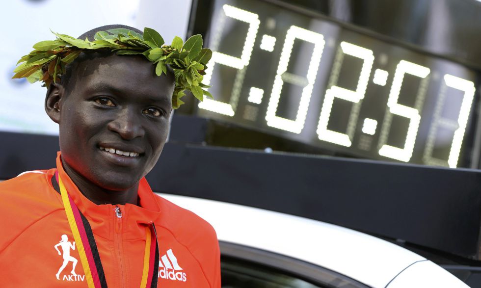 El keniano Kimetto rompió récord en el Maratón de Berlín 2014