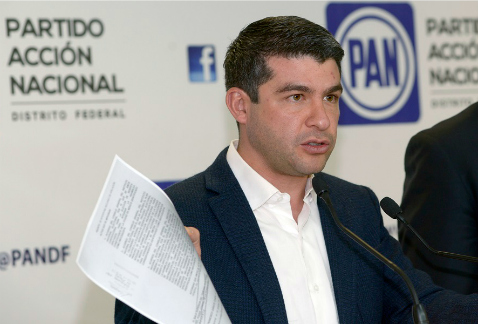 El presidente del PAN en la Ciudad de México, Mauricio Tabe, espera que el INE dicte medidas para evitar el uso de programas sociales con fines electo