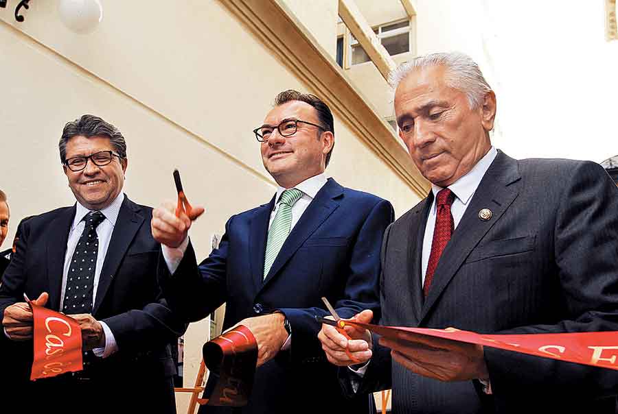 El secretario de Hacienda inauguró la Casa de la Cultura de la Fstse.