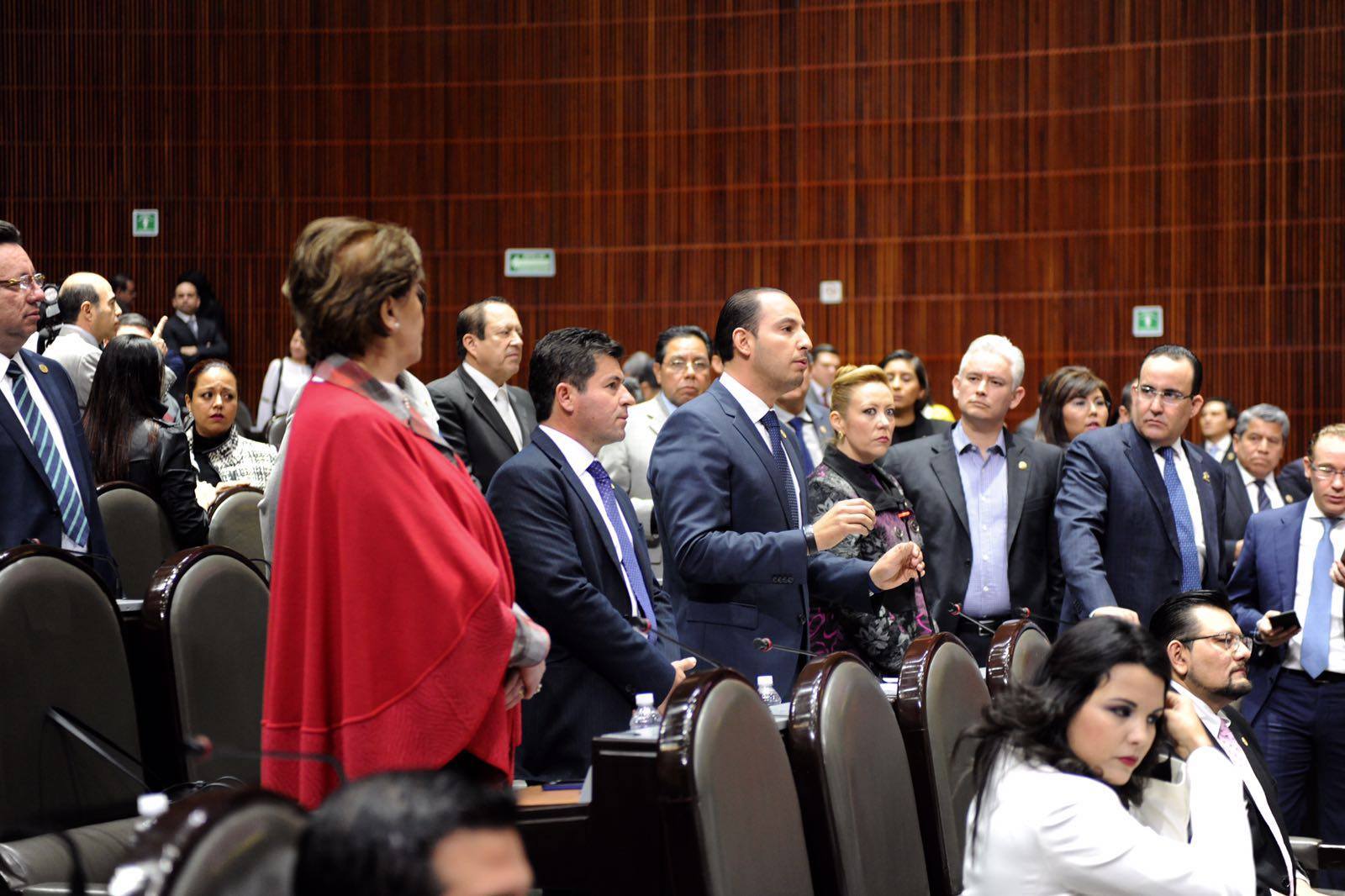 Diputados exigieron deslindar las responsabilidades por la muerte de 52 internos en el penal de Topo Chico.