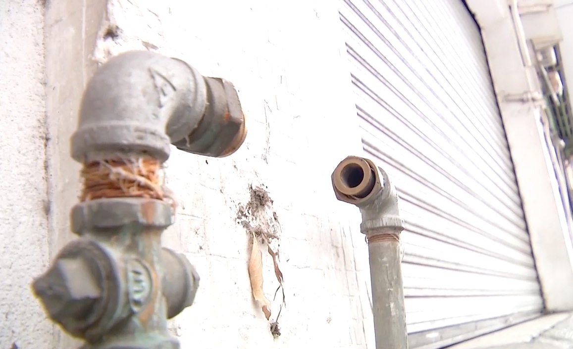 Corte de servicio de agua.