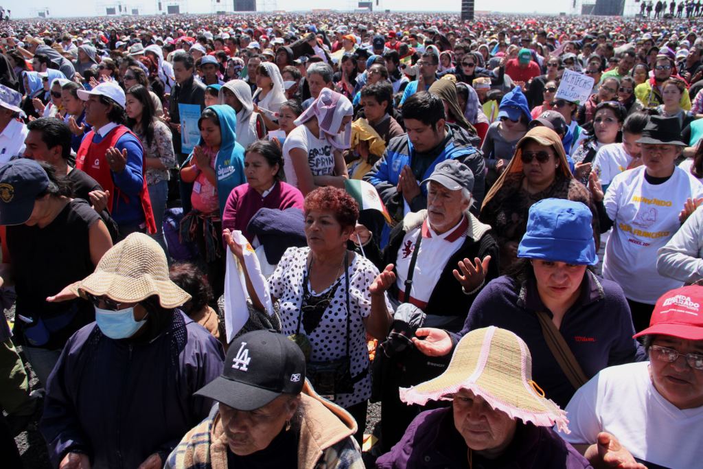 Ecatepec fue escenario de la primera misa multitudinaria que oficia el papa Francisco en México. 