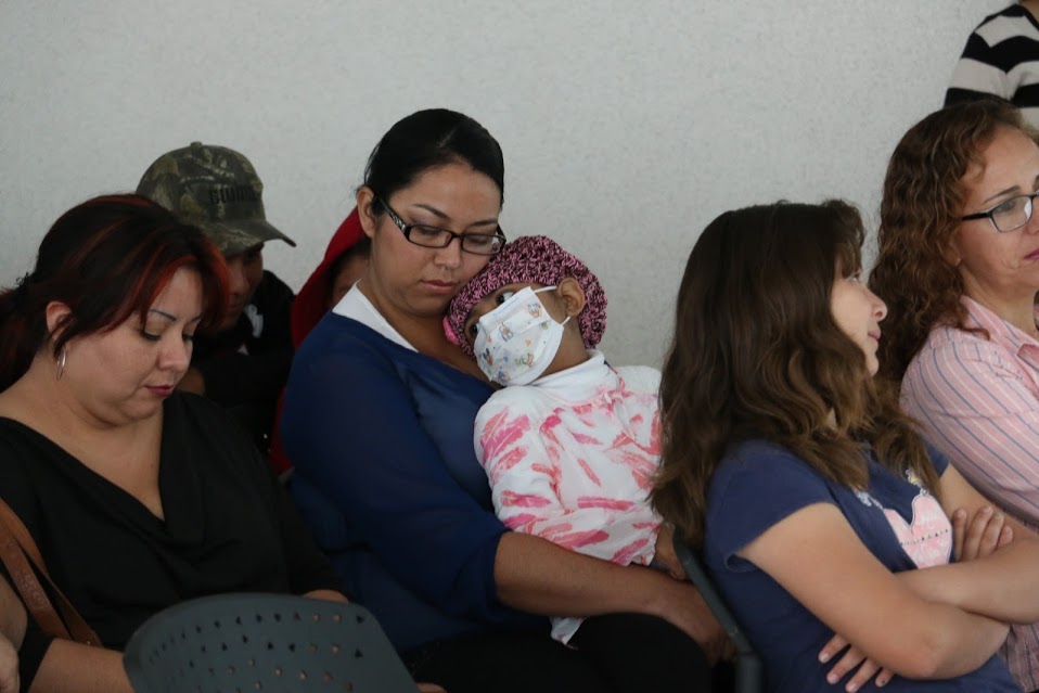 Pacientes en el hospital Canseco.