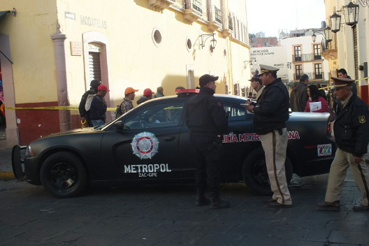 La policía montó un operativo especial para dar con el presunto asesino. 