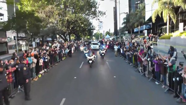 El Papa hizo una parada antes de llegar al Aeropuerto. 