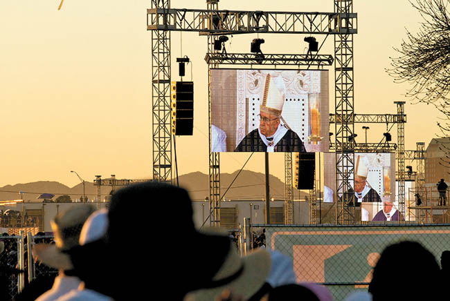 Día agitado en la urbe de Chihuahua por la visita papal, que dejó saldo blanco. 