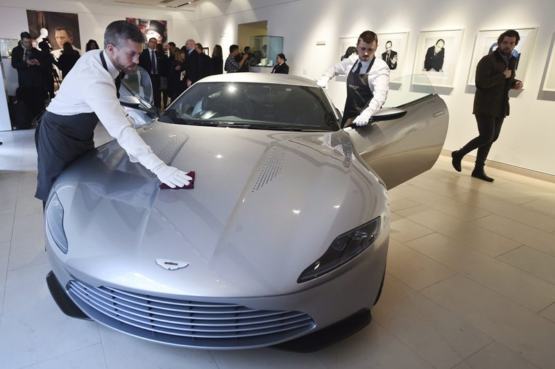El auto Aston Martin DB10 de la cinta 'Spectre'. 