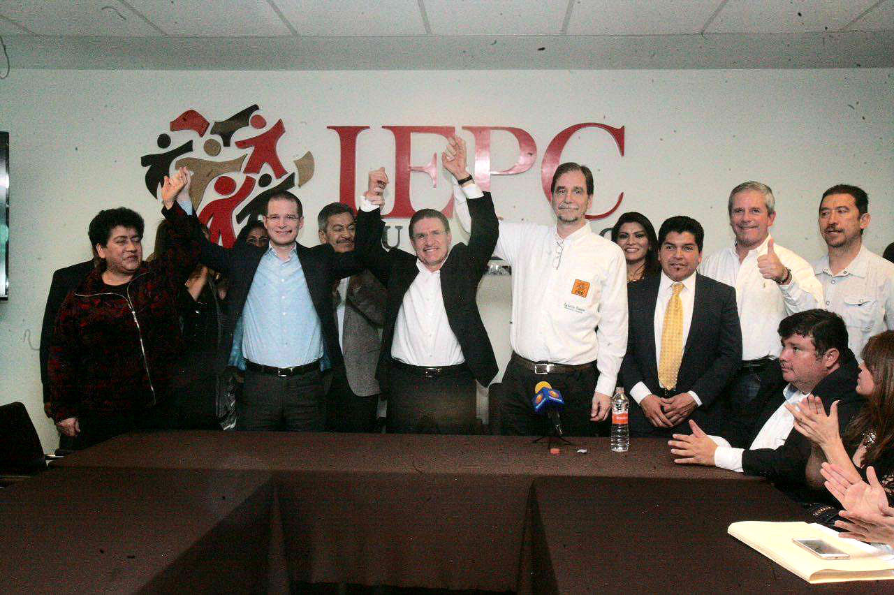 José Rosas Aispuro Torres es el candidato del PAN y el PRD a la gubernatura de Durango.
