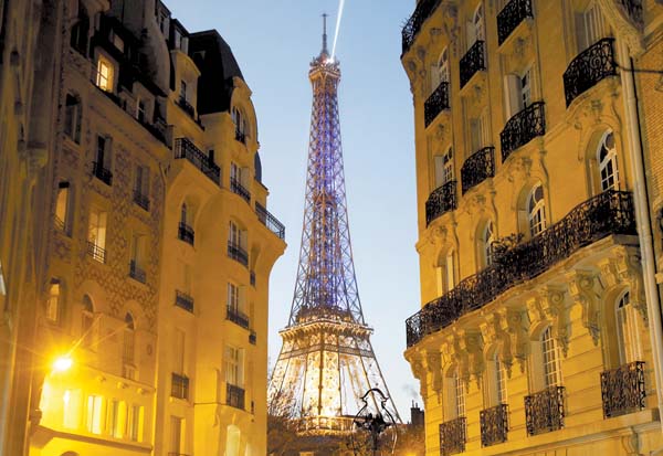 La baja tras los ataques en París fue compensada por la reunión mundial sobre el clima COP21.