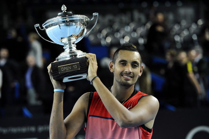Nick Kyrgios con su trofeo 