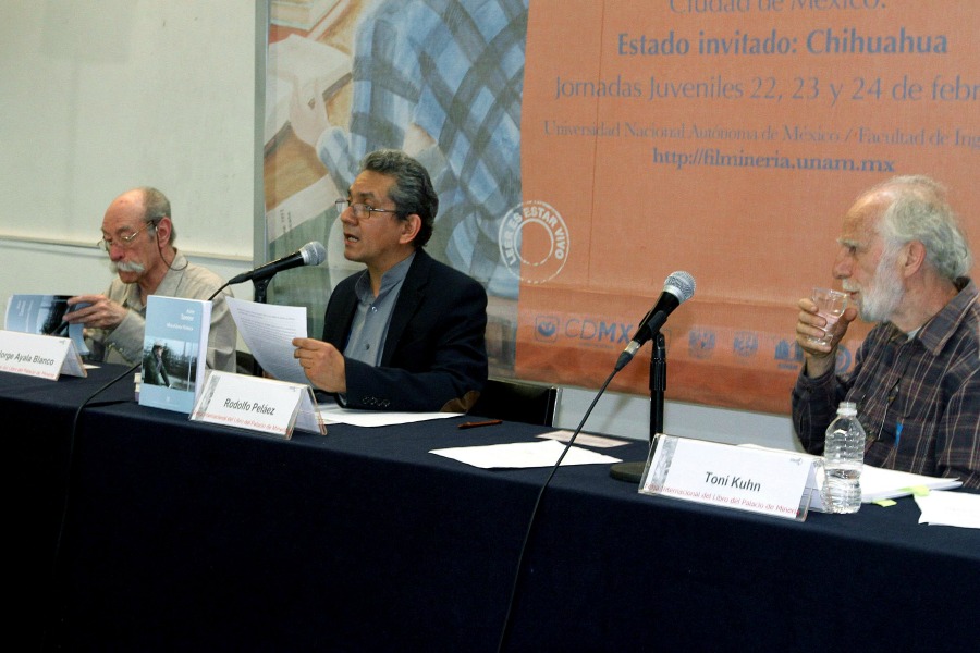 En la presentación del libro participaron los académicos Jorge Ayala Blanco, Rodolfo Peláez y Toni Kuhn.