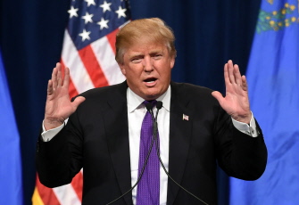 Los aspirantes republicanos intentarán esta noche en el debate televisado acortar la distancia en las encuestas con Donald Trump (imagen)