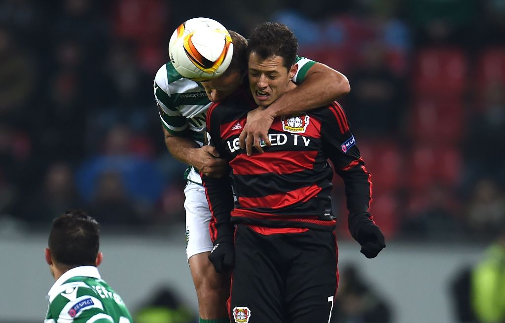 'Chicharito' no anotó en la victoria del Leverkusen sobre el Sporting 