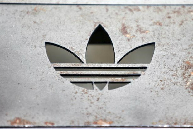 Adidas festejó las reformas en FIFA