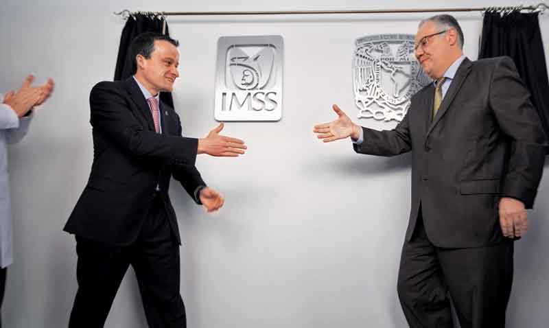 Mikel Arriola, director general del IMSS, clausuró el Ciclo Académico 2015-2016.
