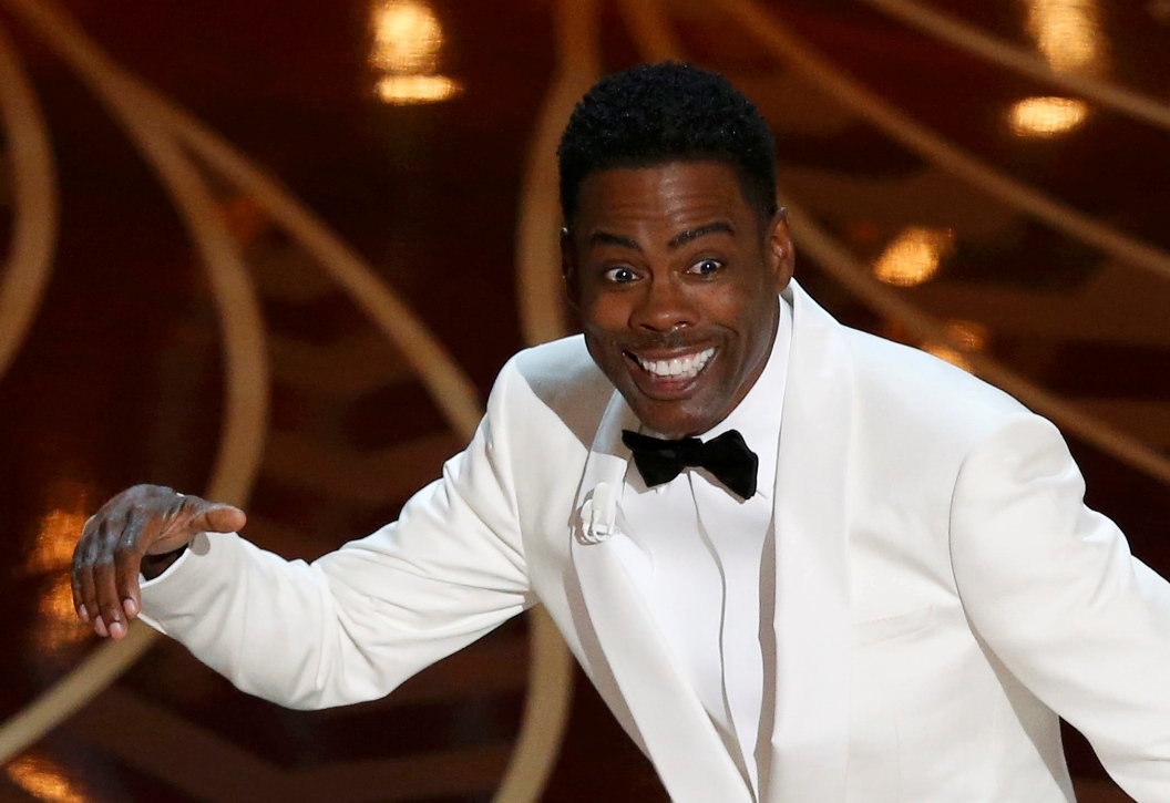 Chris Rock arrancó la noche con su discurso sobre el Oscar blanco. 