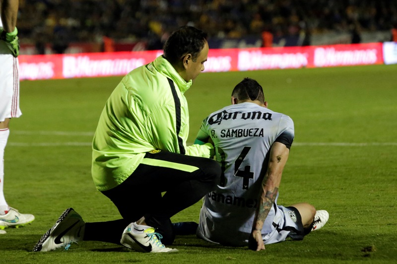 Rubens Sambueza resultó lesionado tras el partido contra Tigres 