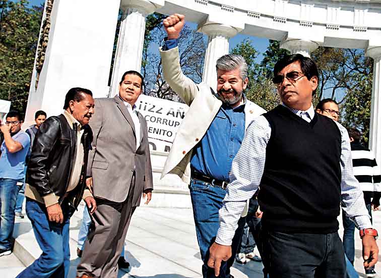 Raúl Flores, presidente del PRD en la ciudad.