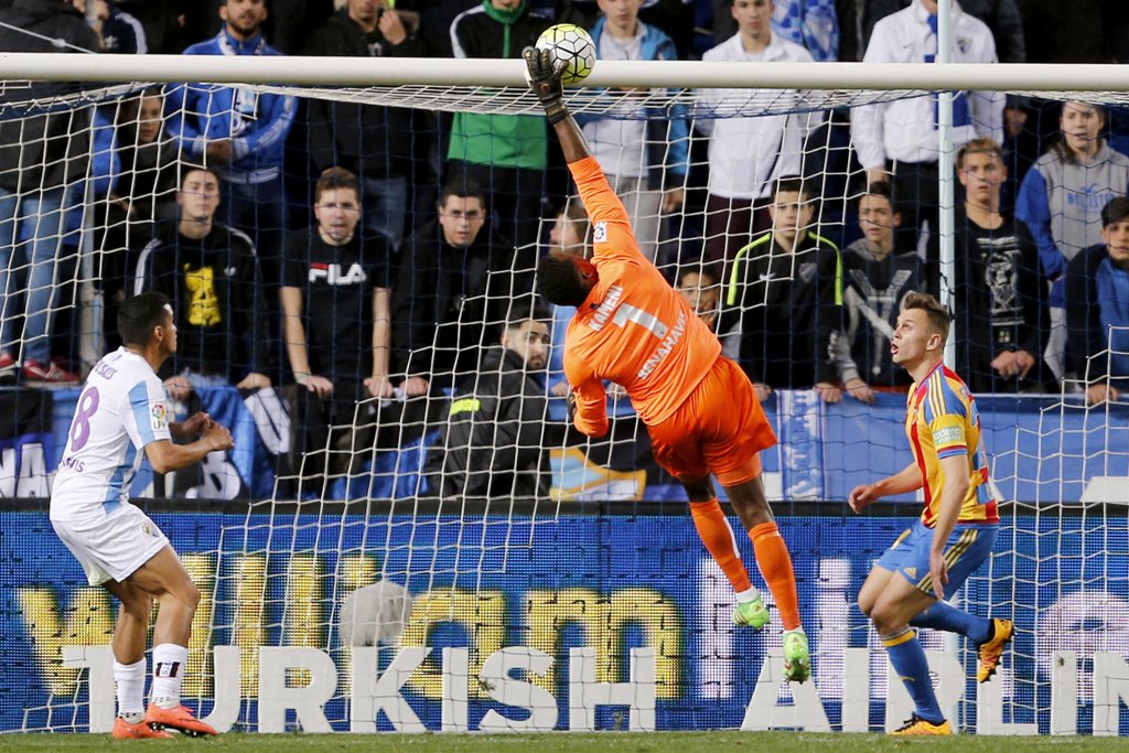 Momento del autogol de Carlos Kameni