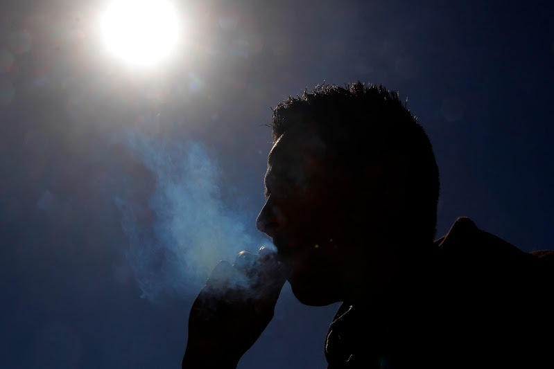 Jóvenes de La Laguna brincan del tabaco a la mariguana, cuando antes pasaban por el alcohol.