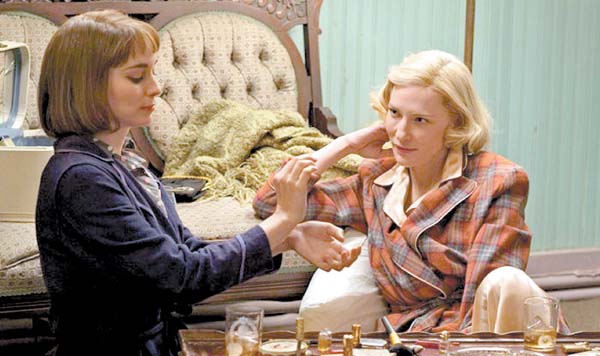 Se basa en una obra de Patricia Highsmith.