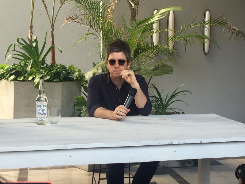 Noel Gallagher ofreció una conferencia. 