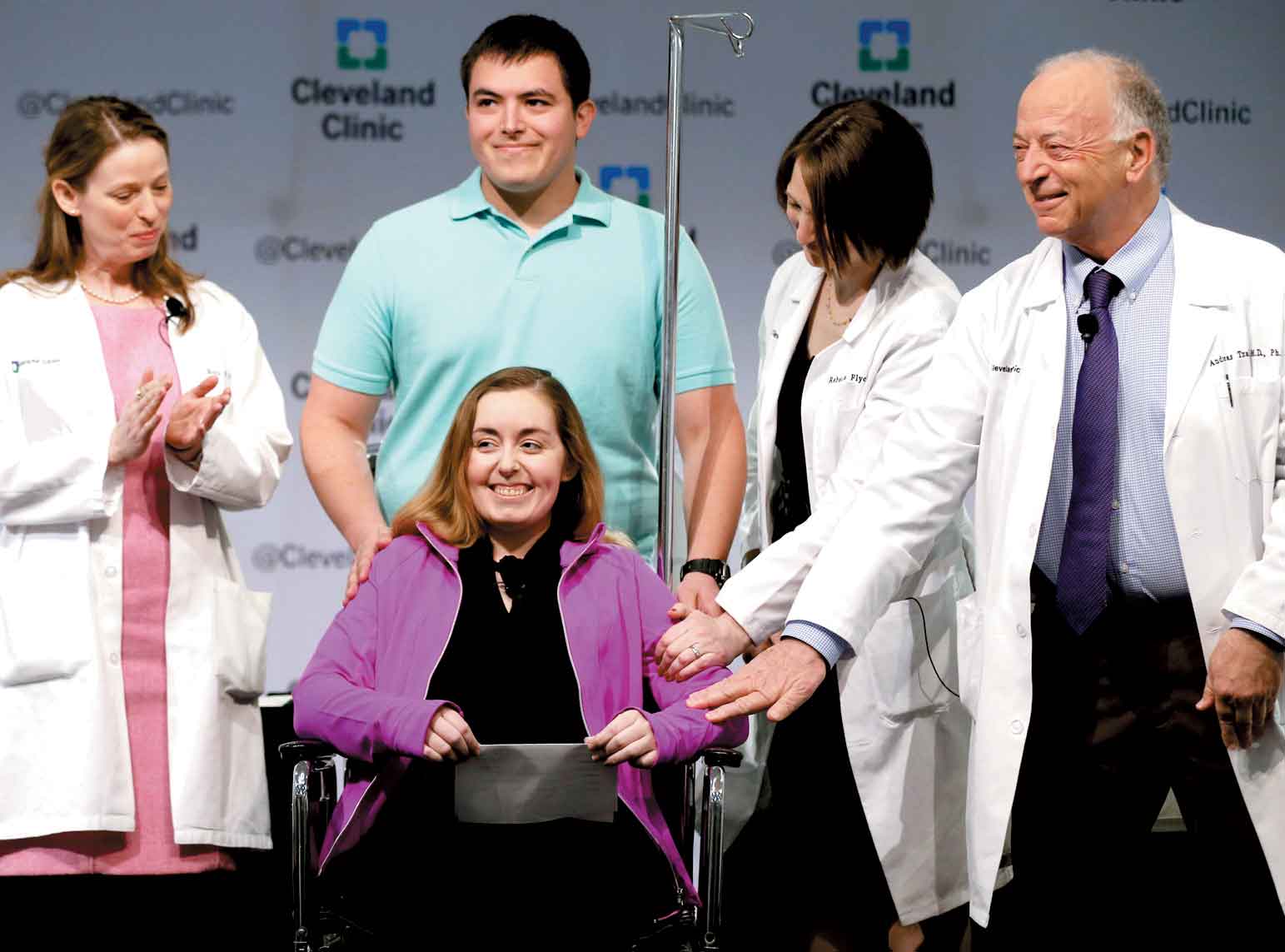 Lindsey agradeció a los médicos y a la familia de la donante que le dieran la oportunidad de concebir un hijo.