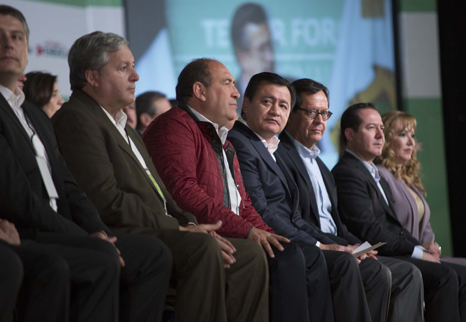 El Secretario de Gobernación, Miguel Ángel Osorio Chong destacó avances de seguridad en Coahuila.
