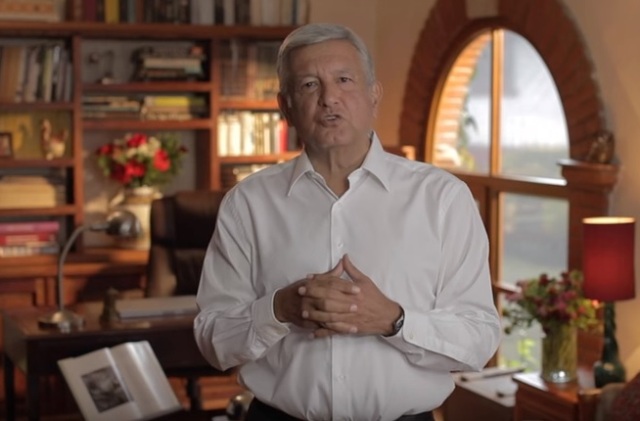 Andrés Manuel López Obrador afirma en el nuevo spot que se han comprado otros aviones para funcionarios de gobierno por un monto mayor a 80 millones d