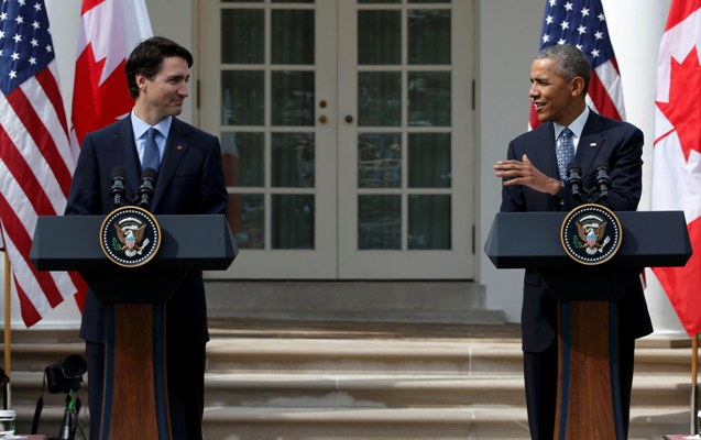 El primer ministro de Canadá, Justin Trudeau, y el presidente de EU, Barack Obama, en una conferencia conjunta en la Casa Blanca.