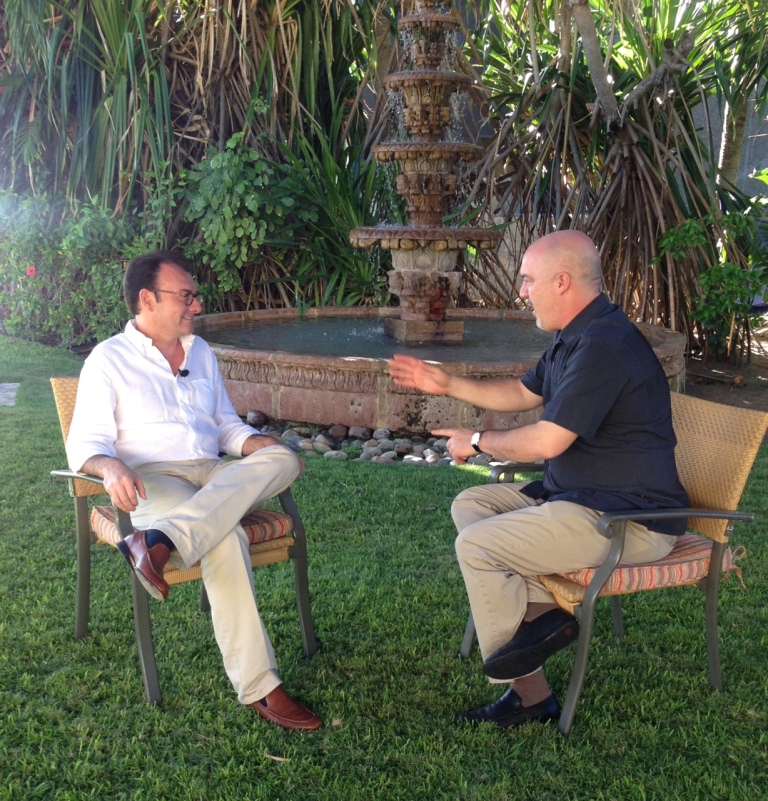 El secretario de Hacienda, Luis Videgaray, en entrevista con Carlos Puig.