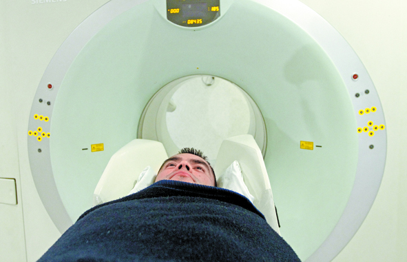 Hay enfermedades causadas por el médico o el tratamiento