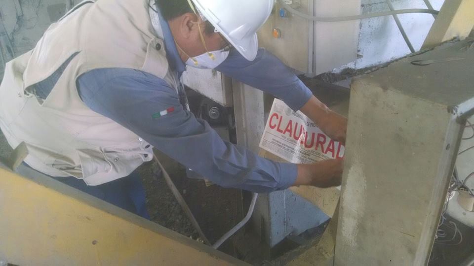La Profepa informó que el cierre será temporal en 14 equipos generadores de emisiones contaminantes.