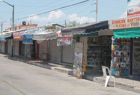 El Ayuntamiento de Tampico comenzó a clausurar locales en el mercado El Macalito, que ya fueron entregados por los propietarios que aceptaron la reubi