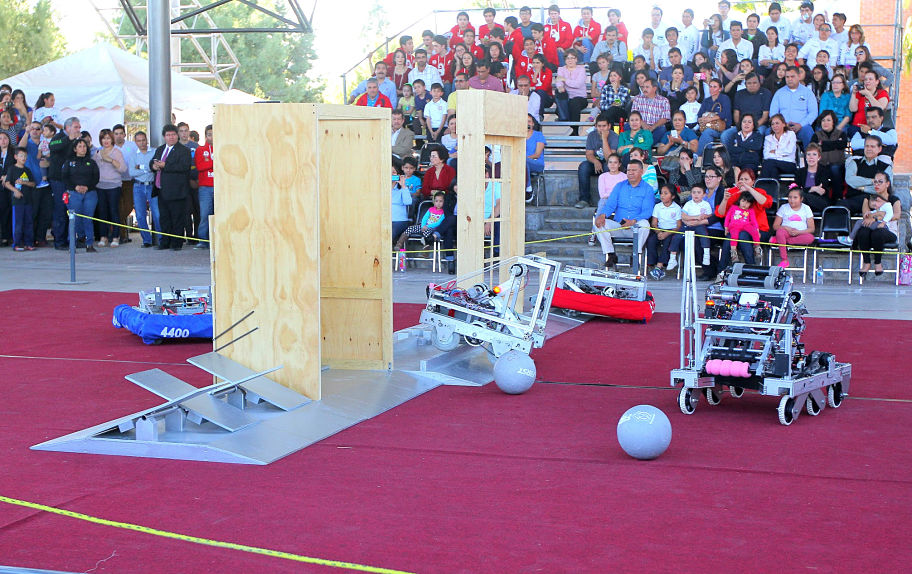 El equipo del Tec de Monterrey Campus Laguna viajará a la final internacional del FIRST.