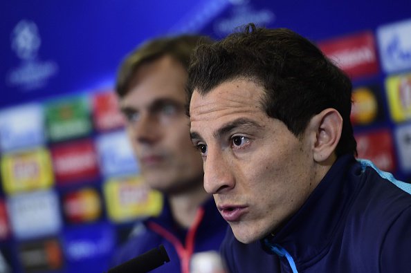 Andrés Guardado en conferencia de prensa previo al duelo de Champions 