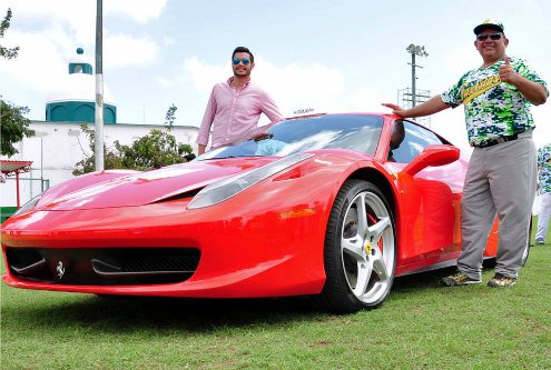En enero iniciará el servicio “Quiero Taxi Exotic” en Cancún.