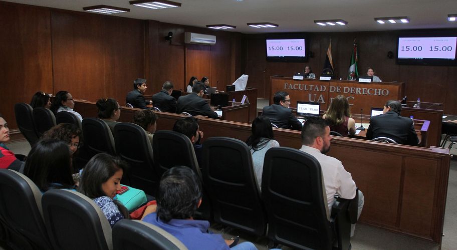 Dio inicio el Segundo Concurso Nacional de Debate Académico 2016 en Torreón en la Facultad de Derecho de la UAdeC.