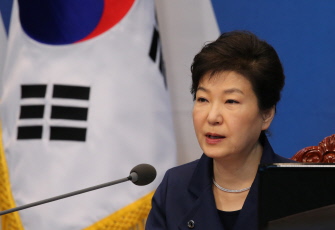 La presidenta surcoreana Park Geun-Hye advirtió a Corea del Norte de un camino de "autodestrucción" de seguir las pruebas nucleares