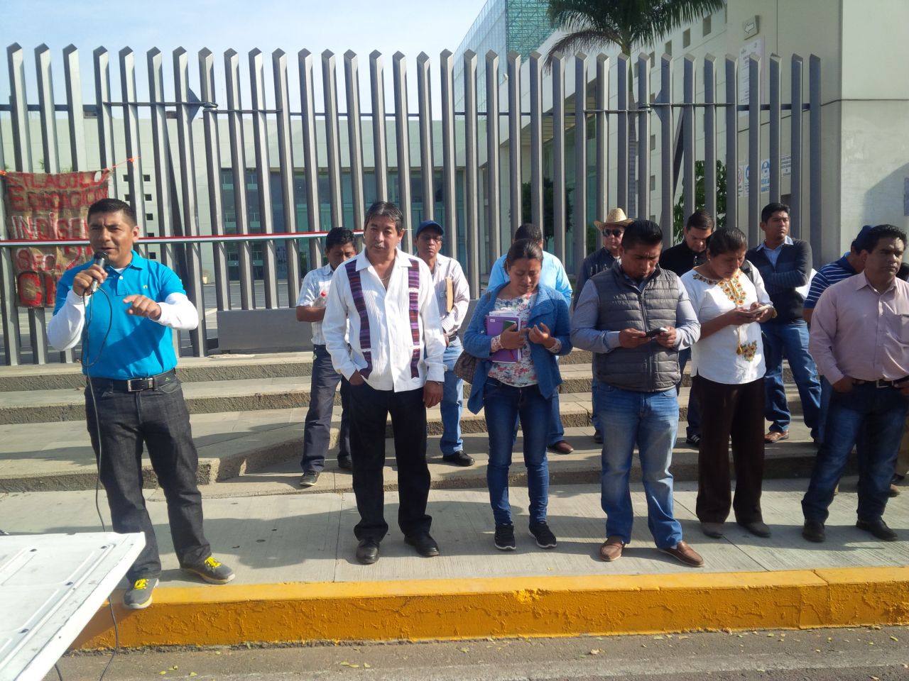 El dirigente Rubén Núñez encabezó la protesta. 